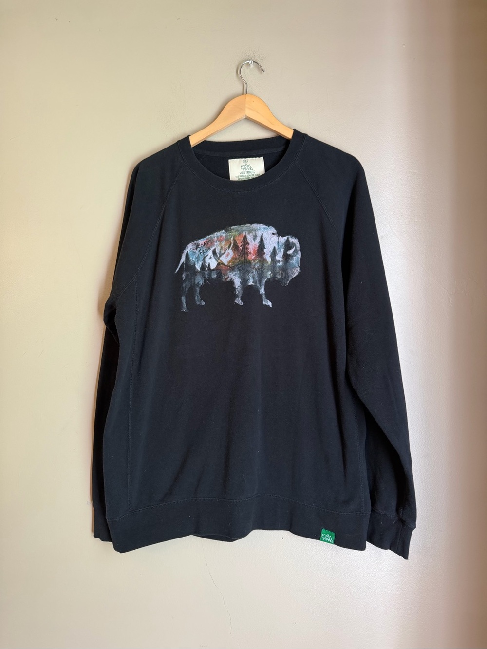 Wild Tribute Sweatshirt Men’s XXL Black Bison Buffalo Graphic Pullover